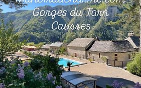 Manoir Du Charme Dans Les Gorges Du Tarn Lozere